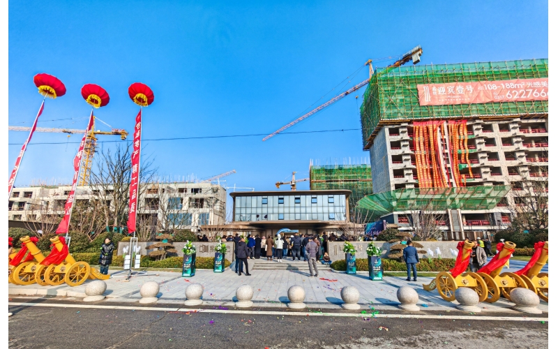 共赴時(shí)代未來丨天華實(shí)業(yè)集團(tuán)承建的河北鹽山“盛世·迎賓壹號(hào)”實(shí)樓樣板間、美學(xué)示范區(qū)高光綻放！